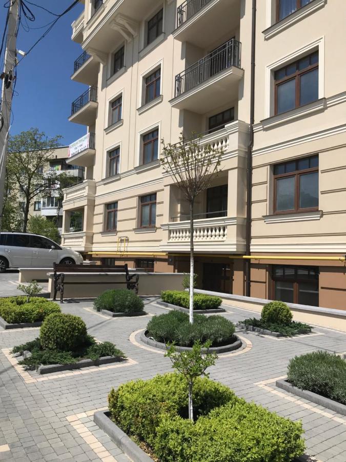 Затишні Сучасні Апартаменти В Елітному Жк Версаль Truszkavec Kültér fotó